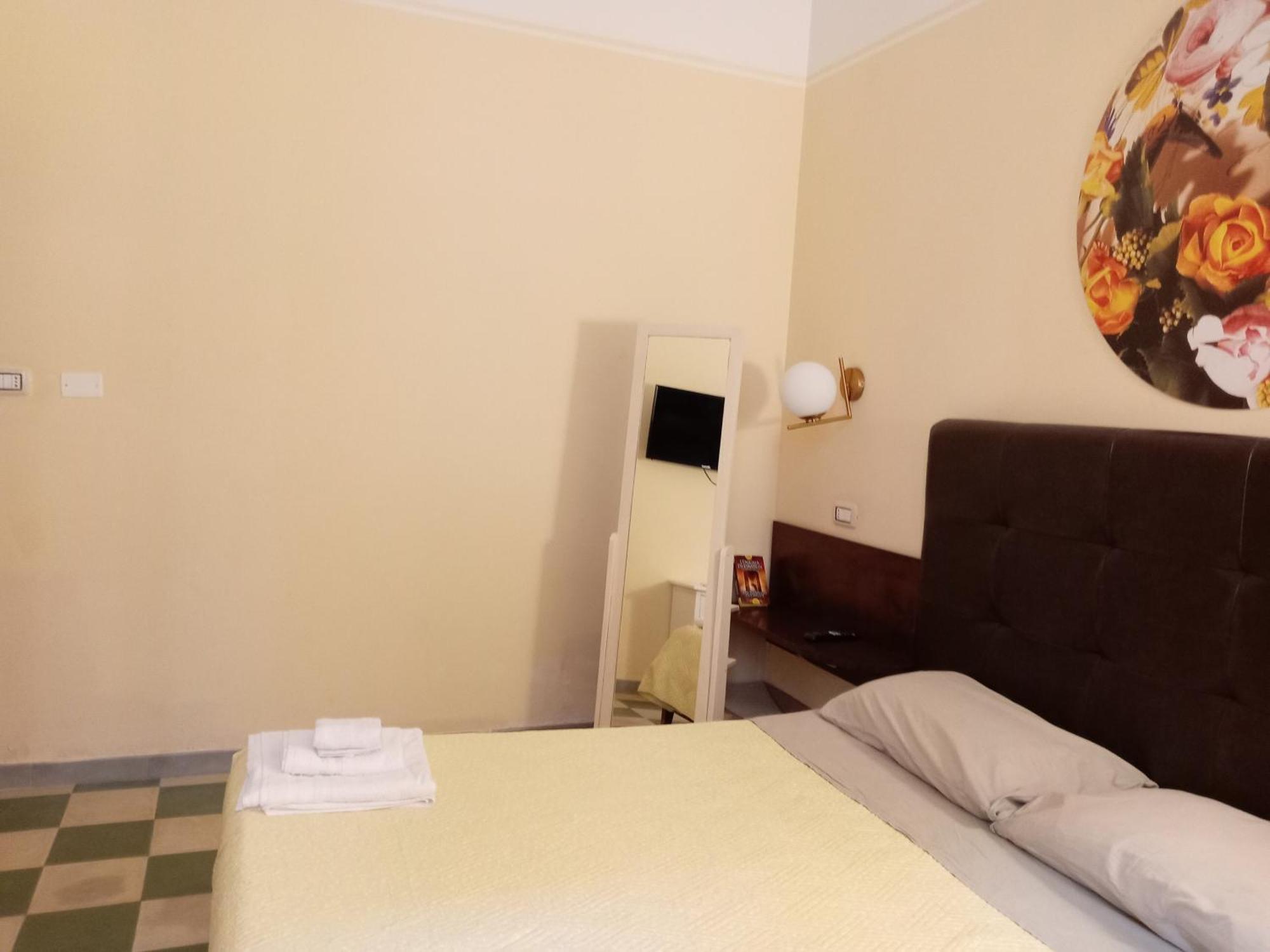 Piazza Verdi Liberty House Lecce Eksteriør bilde