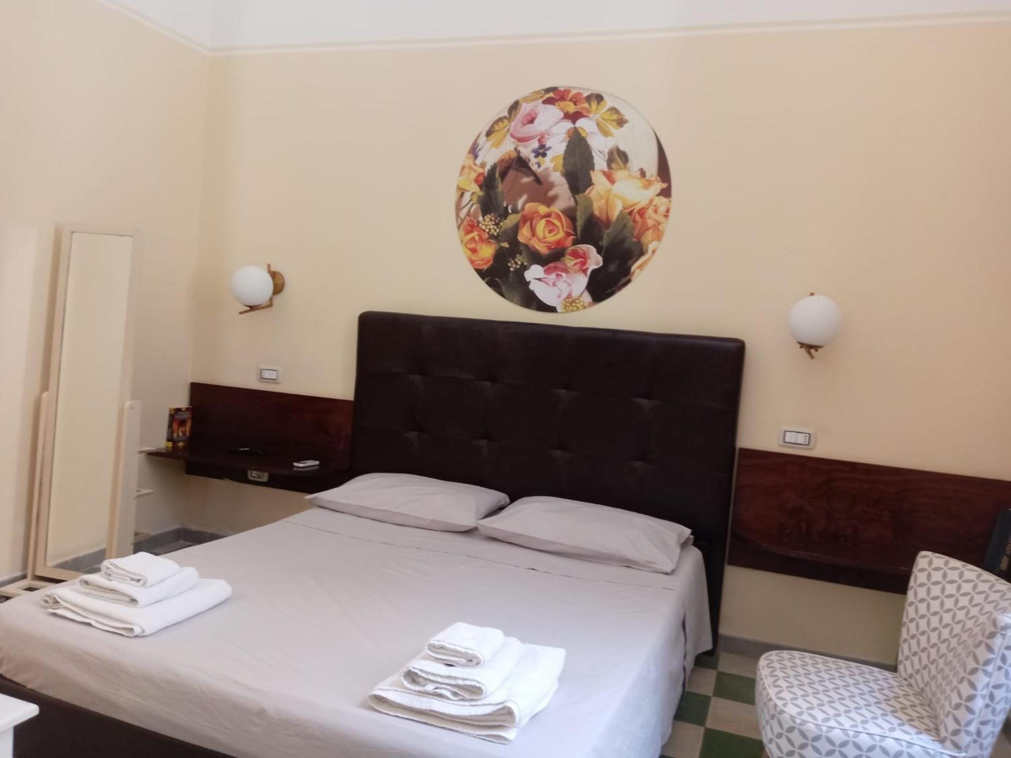 Piazza Verdi Liberty House Lecce Eksteriør bilde