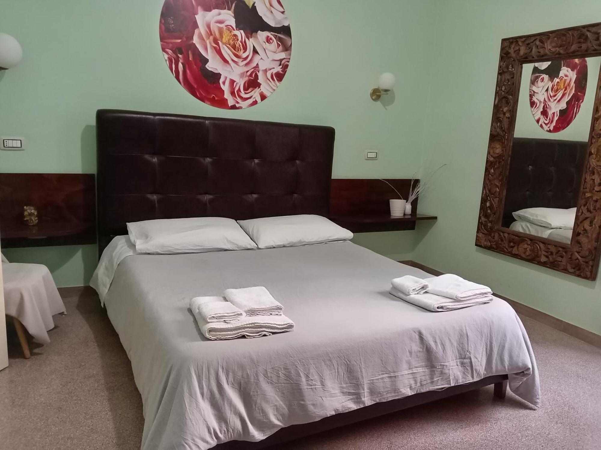 Piazza Verdi Liberty House Lecce Eksteriør bilde
